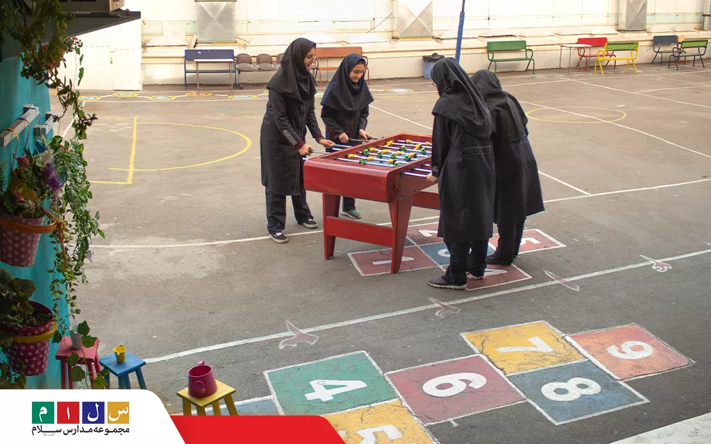 بهترین مدارس دخترانه دوره متوسطه دوم منطقه ۳ تهران